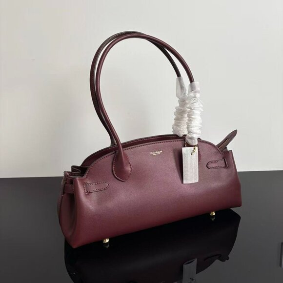 Coach vintage style Empire Carryall bag. size : 34.5*15.5*12 cm. - Picture 2 of 8